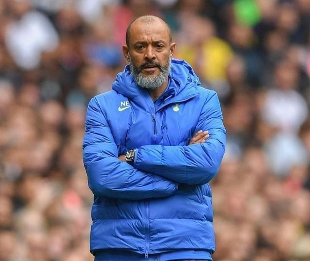 关于凯恩赛点兑现，迈阿密热火淘汰圣安东尼奥马刺晋级四强，主帅激动落泪的信息